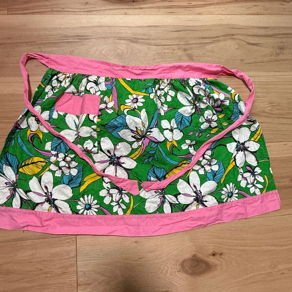 Vintage‎ 1960s Half Apron Womens OS Green Pink Floral Boho MCM Grandmacore